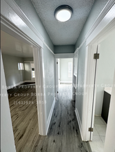 811 E 9th St in Long Beach, CA - Building Photo - Building Photo