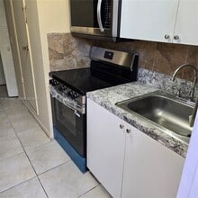12900 SW 81st St in Miami, FL - Building Photo - Building Photo