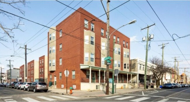 Baring Courts in Philadelphia, PA - Foto de edificio - Building Photo