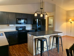 3916 Eagles Nest Dr in Evans, CO - Foto de edificio - Building Photo