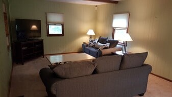 31 E Lakeside Ave in Lakeside Park, KY - Building Photo