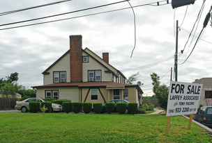 6 Florence Ave Apartments