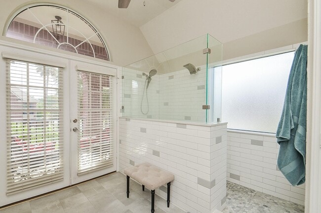 property at 3654 Royal Royce Dr