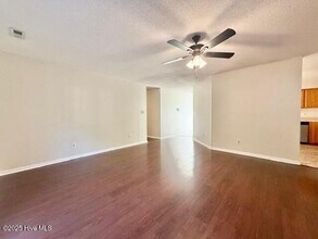 1015 Springdale Dr in Jacksonville, NC - Building Photo - Building Photo