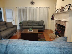 5344 River Meadow Dr in Baton Rouge, LA - Foto de edificio - Building Photo