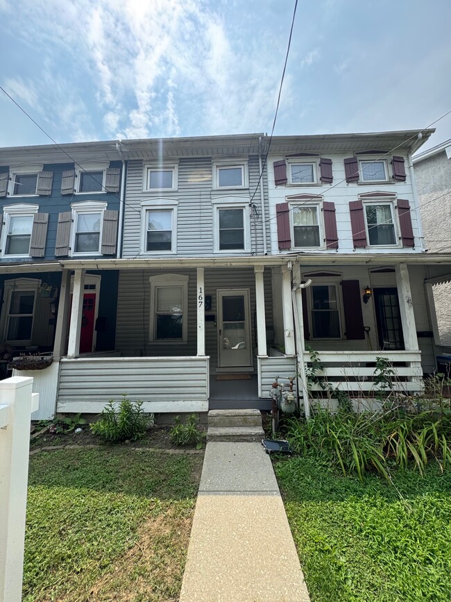 property at 167 Front St