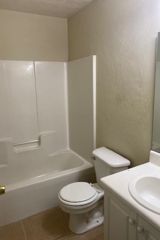 2780 Tess Cir in Tallahassee, FL - Building Photo - Building Photo