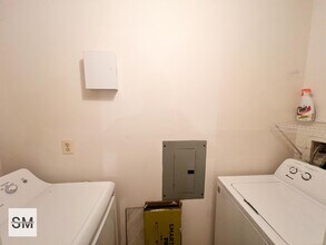 6702 Lake Park Dr in Greenbelt, MD - Building Photo - Building Photo