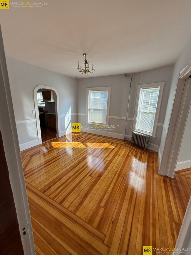 property at 68 Willow Ave