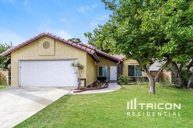 property at 3328 W Ave J 3