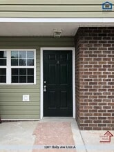 1207 Holly Ave in South Pittsburg, TN - Building Photo - Building Photo