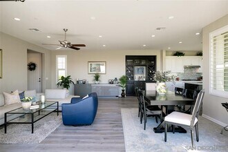 15875 Lesar Pl in San Diego, CA - Building Photo - Building Photo