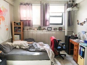 1058 Commonwealth Avenue in Boston, MA - Building Photo - Building Photo