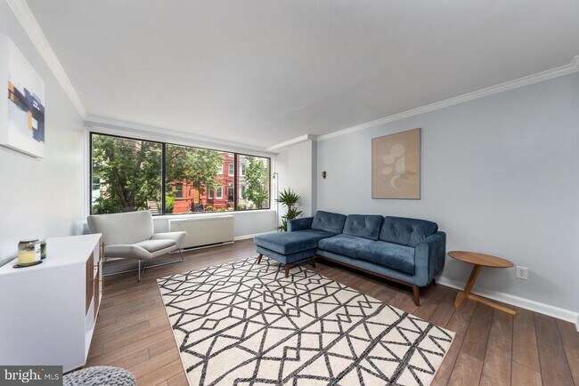 property at 305 C St NE