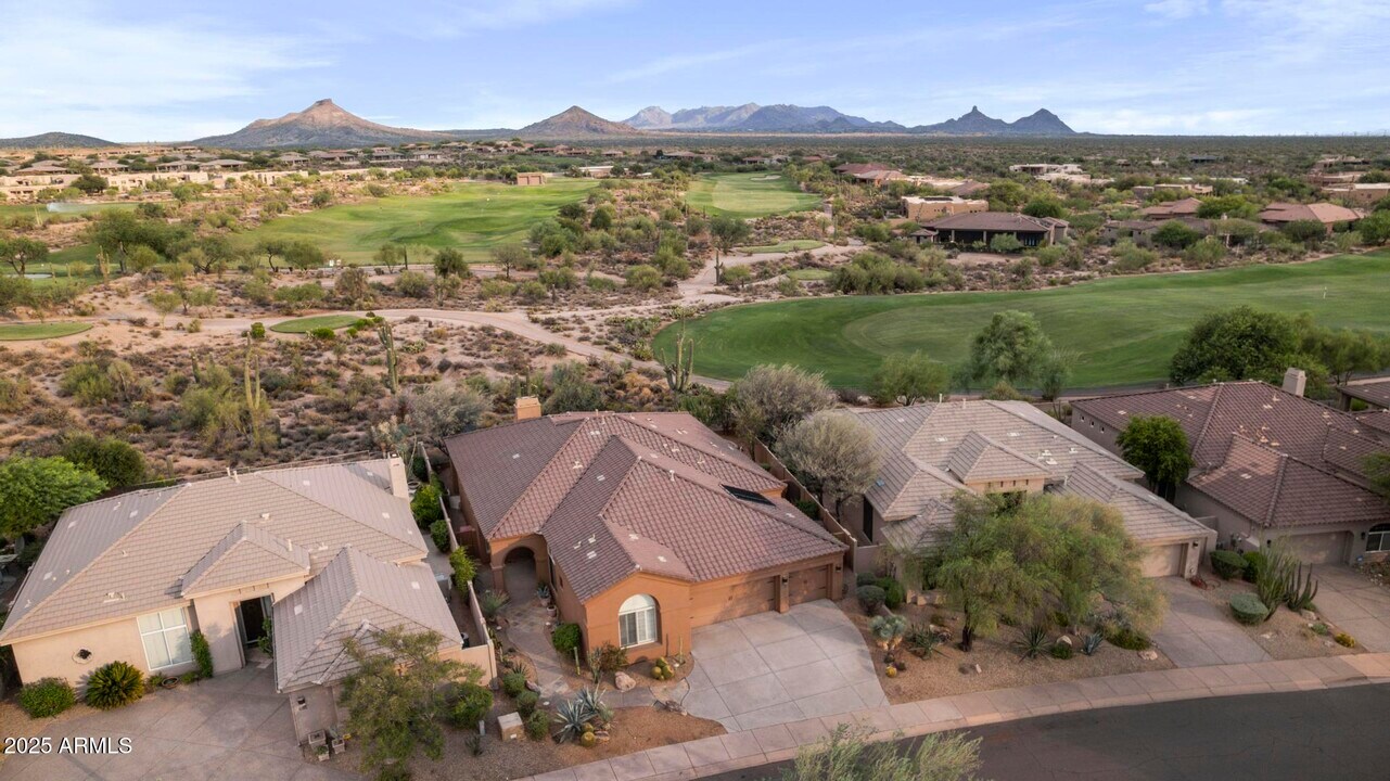 9359 E Cavalry Dr in Scottsdale, AZ - Building Photo
