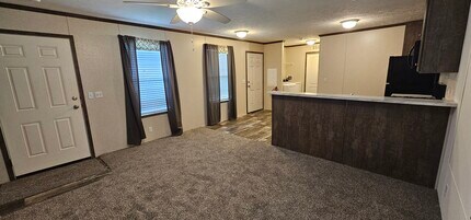 4 Arbor Ln in Belleville, MI - Building Photo - Building Photo