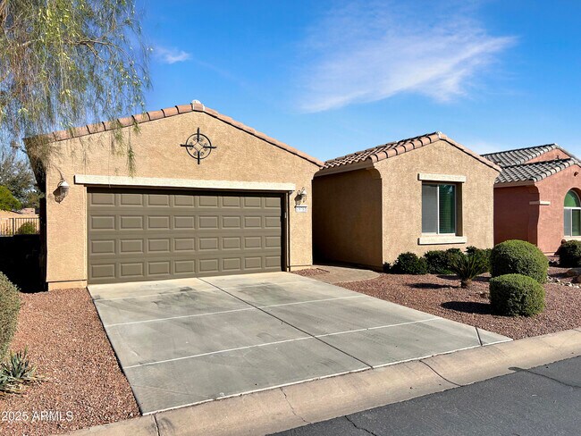 19765 N Swan Ct in Maricopa, AZ - Building Photo - Building Photo