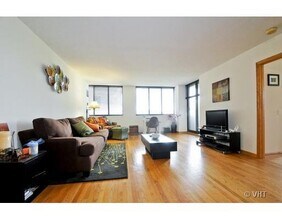 2800 N Orchard St in Chicago, IL - Building Photo - Building Photo