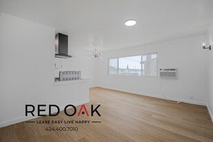 6315 Cherry Ave, Unit 2 in Long Beach, CA - Building Photo