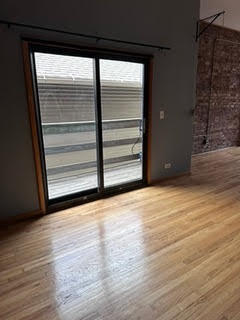 1215 W Grand Ave in Chicago, IL - Building Photo - Building Photo