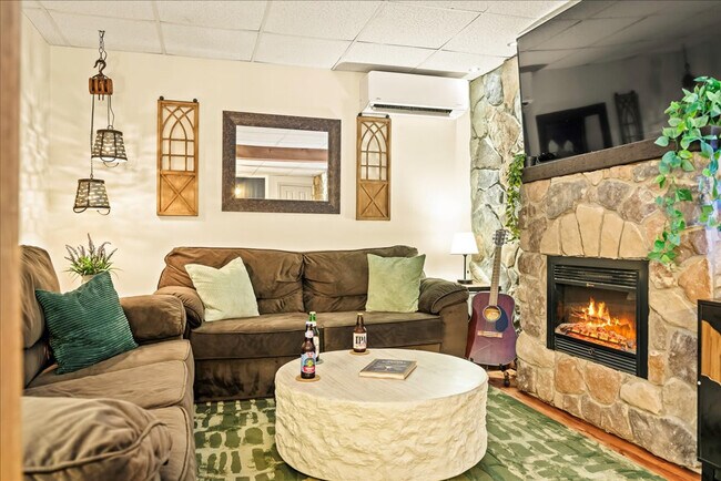 property at 194 Chapman Cir