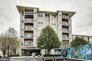 8045 Newell St, Unit 108 in Silver Spring, MD - Building Photo