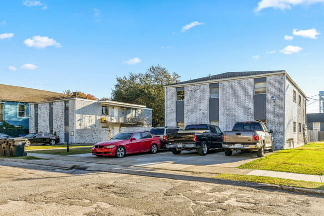 1601-09 Lesseps St in New Orleans, LA - Building Photo - Building Photo