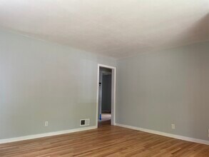 2925 Stevens St in Madison, WI - Building Photo - Building Photo