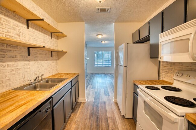 property at 2600 7th St SE