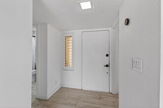 1089 NW 13th St in Boca Raton, FL - Building Photo - Building Photo