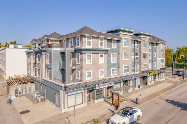 1015 W King Edward in Vancouver, BC - Building Photo - Building Photo