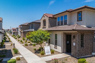 BB Living at Civic Square in Goodyear, AZ - Building Photo - Building Photo