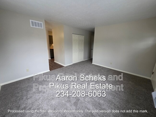 3637 Albrecht Ave in Akron, OH - Building Photo - Building Photo