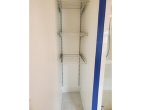 66 Montcalm Ave, Unit 2 in Boston, MA - Building Photo - Building Photo