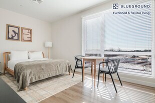 50 Salt St, Unit FL4-ID1094 in Revere, MA - Building Photo