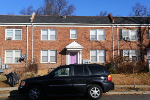 1908 M St NE Apartments