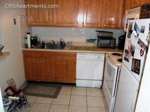 16 Whites Ave, Unit 51A in Watertown, MA - Building Photo - Building Photo