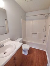 81 Duiguid Dr in Lynchburg, VA - Foto de edificio - Building Photo