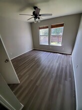 3025 St Ursula Dr in Dallas, TX - Building Photo - Building Photo