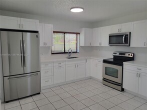 15241 SW 301st St in Homestead, FL - Building Photo - Building Photo