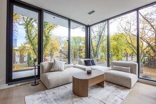 The Leston in Edmonton, AB - Building Photo