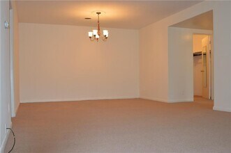 1100 East Ave in Rochester, NY - Building Photo - Building Photo