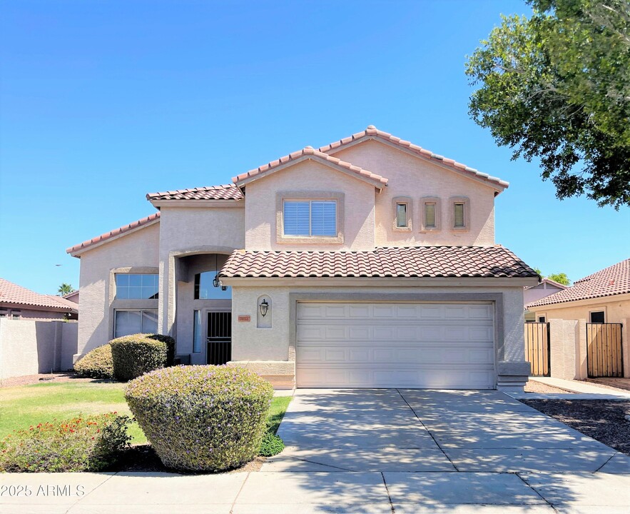 7452 W Irma Ln in Glendale, AZ - Building Photo