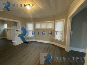 1124 Vernon Dr in Dayton, OH - Building Photo - Building Photo