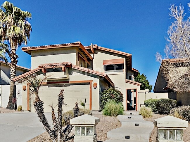 property at 4508 E Monte Way