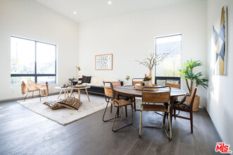 5431 Homeside Ave in Los Angeles, CA - Building Photo - Building Photo