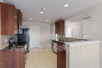 11307 Camp Creek Trail in San Antonio, TX - Building Photo - Building Photo
