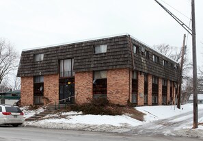 2112 44th Ave N in Minneapolis, MN - Building Photo