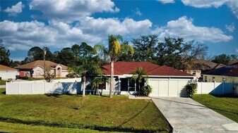 1444 Swift Ct in Poinciana, FL - Building Photo