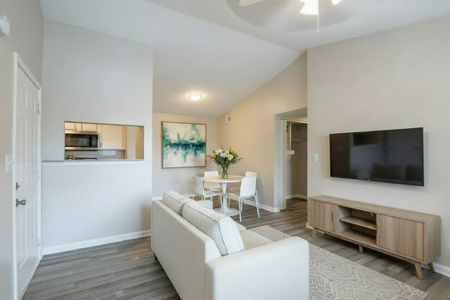 The Charlie in Cleveland, TN - Building Photo - Building Photo